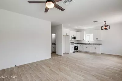 2340 W Diamond Street, Tucson, AZ 85705 - Photo 33