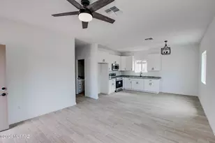 2350 W Diamond St, Tucson, AZ 85705 - Photo 13