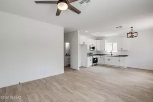 2350 W Diamond St, Tucson, AZ 85705 - Photo 33