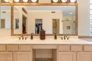 11556 N Via de la Verbenita, Oro Valley, AZ 85737 - Photo 17