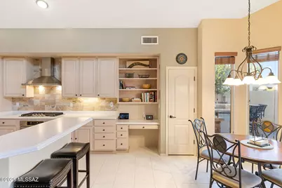 11556 N Via De La Verbenita, Oro Valley, AZ 85737 - Photo 11