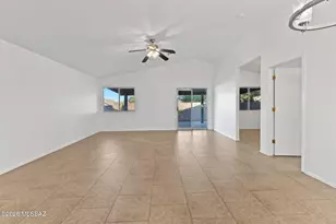 3211 W VÃ­a Campana De Oro, Tucson, AZ 85745 - Photo 15