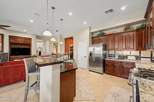 887 W Calle Artistica, Green Valley, AZ 85614 - Photo 21