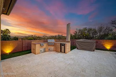 887 W Calle Artistica, Green Valley, AZ 85614 - Photo 39