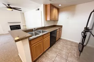 101 S Players Club Dr, Tucson, AZ 85745 - Photo 15