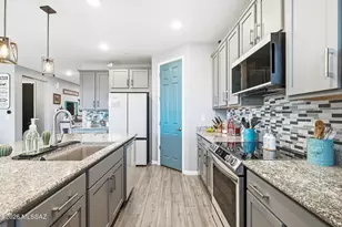 10709 W Whitehall Dr, Marana, AZ 85653 - Photo 15