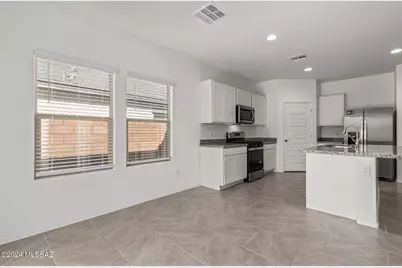 13513 N Nicholas Court, Marana, AZ 85653 - Photo 9