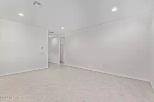 13513 N Nicholas Ct, Marana, AZ 85653 - Photo 3