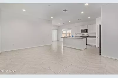 13513 N Nicholas Court, Marana, AZ 85653 - Photo 5
