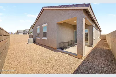 10502 W Thetford Lane, Marana, AZ 85653 - Photo 15