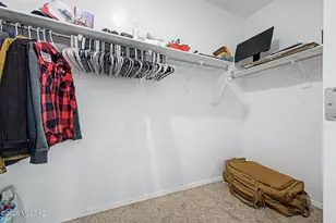 10502 W Thetford Ln, Marana, AZ 85653 - Photo 9