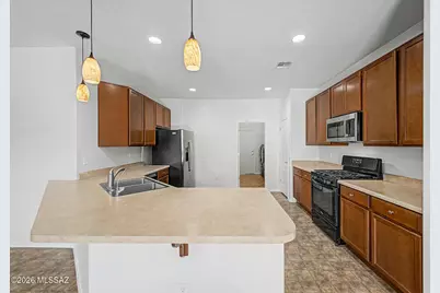 9535 Crowley Brothers Drive, Tucson, AZ 85747 - Photo 11