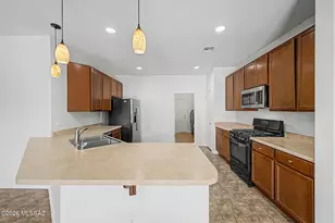 9535 Crowley Brothers Dr, Tucson, AZ 85747 - Photo 11