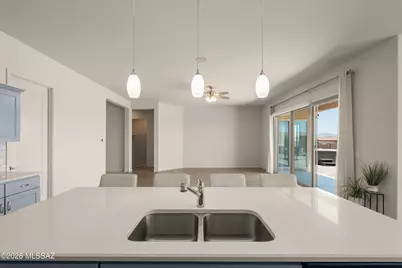 906 N Camino Cerro Morado, Green Valley, AZ 85614 - Photo 9