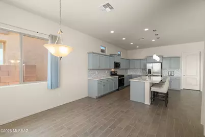 906 N Camino Cerro Morado, Green Valley, AZ 85614 - Photo 17