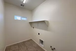 608 S Clubhouse Ln, Sierra Vista, AZ 85635 - Photo 9