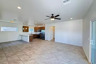 608 S Clubhouse Ln, Sierra Vista, AZ 85635 - Photo 3