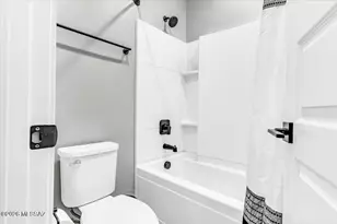 485 N White Clover Ln, Sahuarita, AZ 85629 - Photo 9