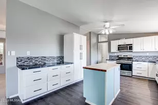 11801 S Cold Creek Pl, Vail, AZ 85641 - Photo 5