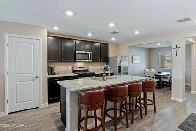 35114 S Iron Jaw Drive, Red Rock, AZ 85145 - Photo 11