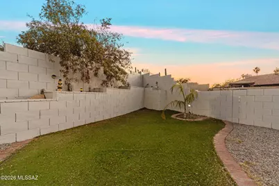 10020 E English Woods Road, Tucson, AZ 85748 - Photo 39