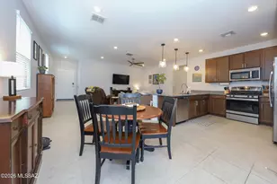 7136 W Vineridge Dr, Tucson, AZ 85757 - Photo 5