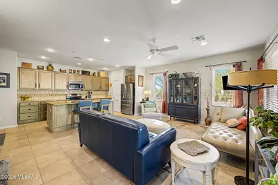 1762 E Burning Hill Drive, Green Valley, AZ 85614 - Photo 11
