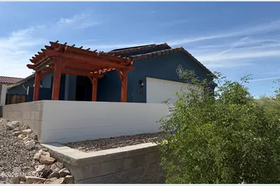 319 N Cameron View Place, Tucson, AZ 85745 - Photo 1