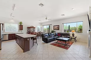 13496 N Wide View Dr, Oro Valley, AZ 85755 - Photo 3