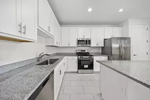 21714 E Holstein Wy, Red Rock, AZ 85145 - Photo 11