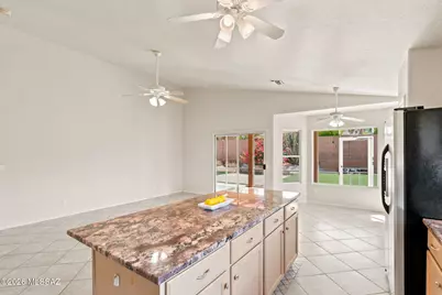 10578 N Camino Rosas Nuevas, Oro Valley, AZ 85737 - Photo 21