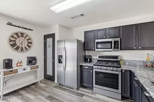 7363 S MESSALA Ct, Tucson, AZ 85746 - Photo 9