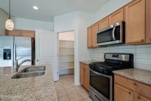 7432 S Via Casa Elegante, Tucson, AZ 85756 - Photo 11