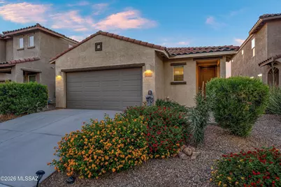 7432 S Via Casa Elegante, Tucson, AZ 85756 - Photo 1