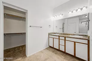 8581 N Continental Links Dr, Tucson, AZ 85743 - Photo 19
