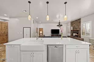 5170/5184 N Sabino Hills Dr, Tucson, AZ 85749 - Photo 11
