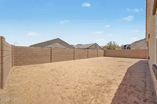 8806 W Weeping Dalea Dr, Marana, AZ 85653 - Photo 11