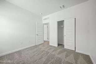 8806 W Weeping Dalea Dr, Marana, AZ 85653 - Photo 27