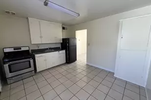 4123 E North St, Tucson, AZ 85712 - Photo 3
