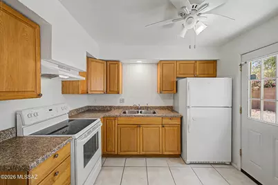 9652 E Stella Road, Tucson, AZ 85730 - Photo 11