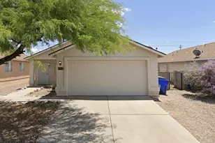 8747 S Desert Rainbow Dr, Tucson, AZ 85747 - Photo 1