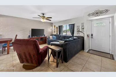 360 N Banff Avenue, Tucson, AZ 85748 - Photo 5