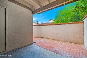 2457 N Ironwood Ridge Dr, Tucson, AZ 85745 - Photo 19