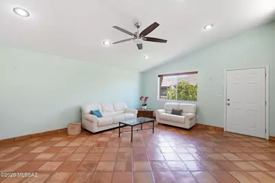967 W Lyman Lane, Tucson, AZ 85704 - Photo 5
