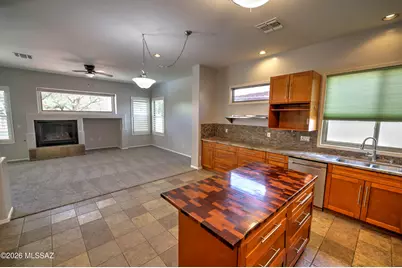 7683 W Talavera Way, Tucson, AZ 85743 - Photo 7