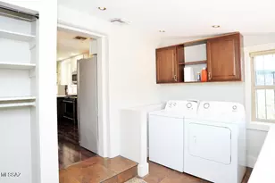 608 E 4th St, Tucson, AZ 85705 - Photo 35