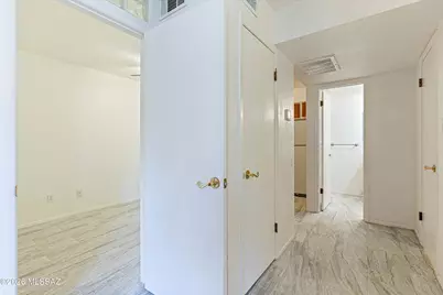 1620 N Wilmot Road #D170, Tucson, AZ 85712 - Photo 11