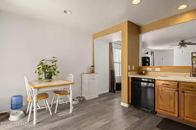 3894 E Bright View Street, Tucson, AZ 85706 - Photo 9