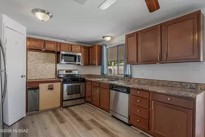 3730 S Bobby Drive, Tucson, AZ 85730 - Photo 9