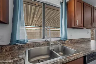 3730 S Bobby Dr, Tucson, AZ 85730 - Photo 11